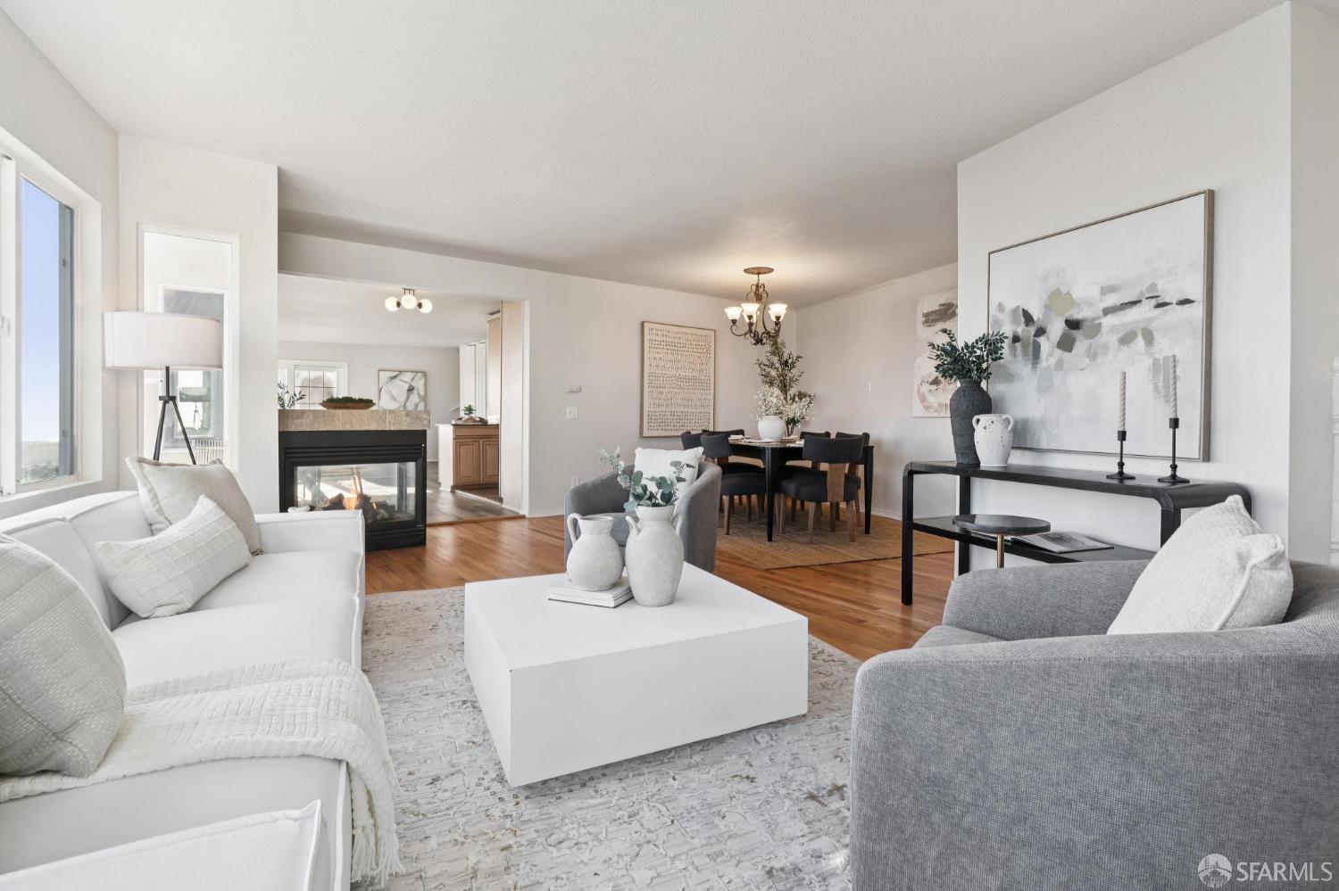 Detail Gallery Image 27 of 83 For 221 Cresta Vista Dr, San Francisco,  CA 94127 - 4 Beds | 3 Baths