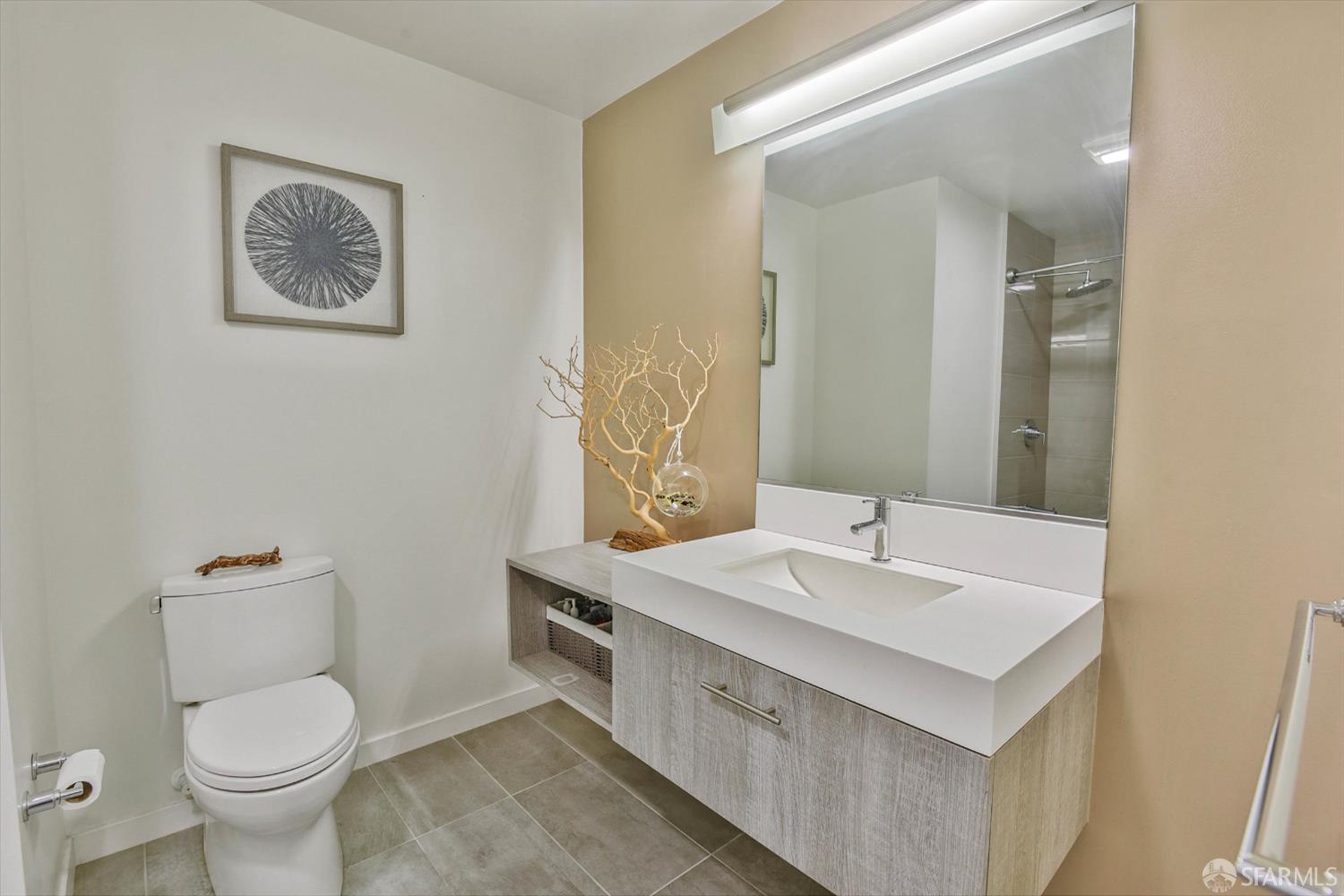 Detail Gallery Image 26 of 42 For 451 Donahue St, San Francisco,  CA 94124 - 2 Beds | 2 Baths
