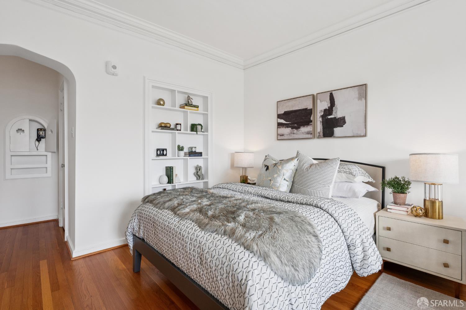 Photo #6: 425092819 Listing: Photo #6