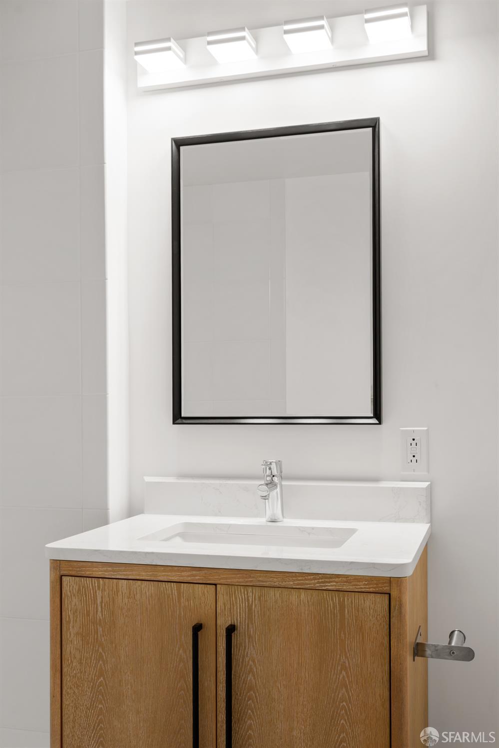 Detail Gallery Image 12 of 19 For 720 York St #113,  San Francisco,  CA 94110 - – Beds | – Baths