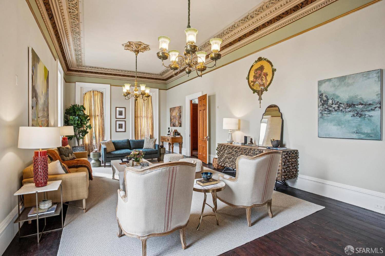 Detail Gallery Image 6 of 68 For 1556 Revere Ave, San Francisco,  CA 94124 - 5 Beds | 3 Baths