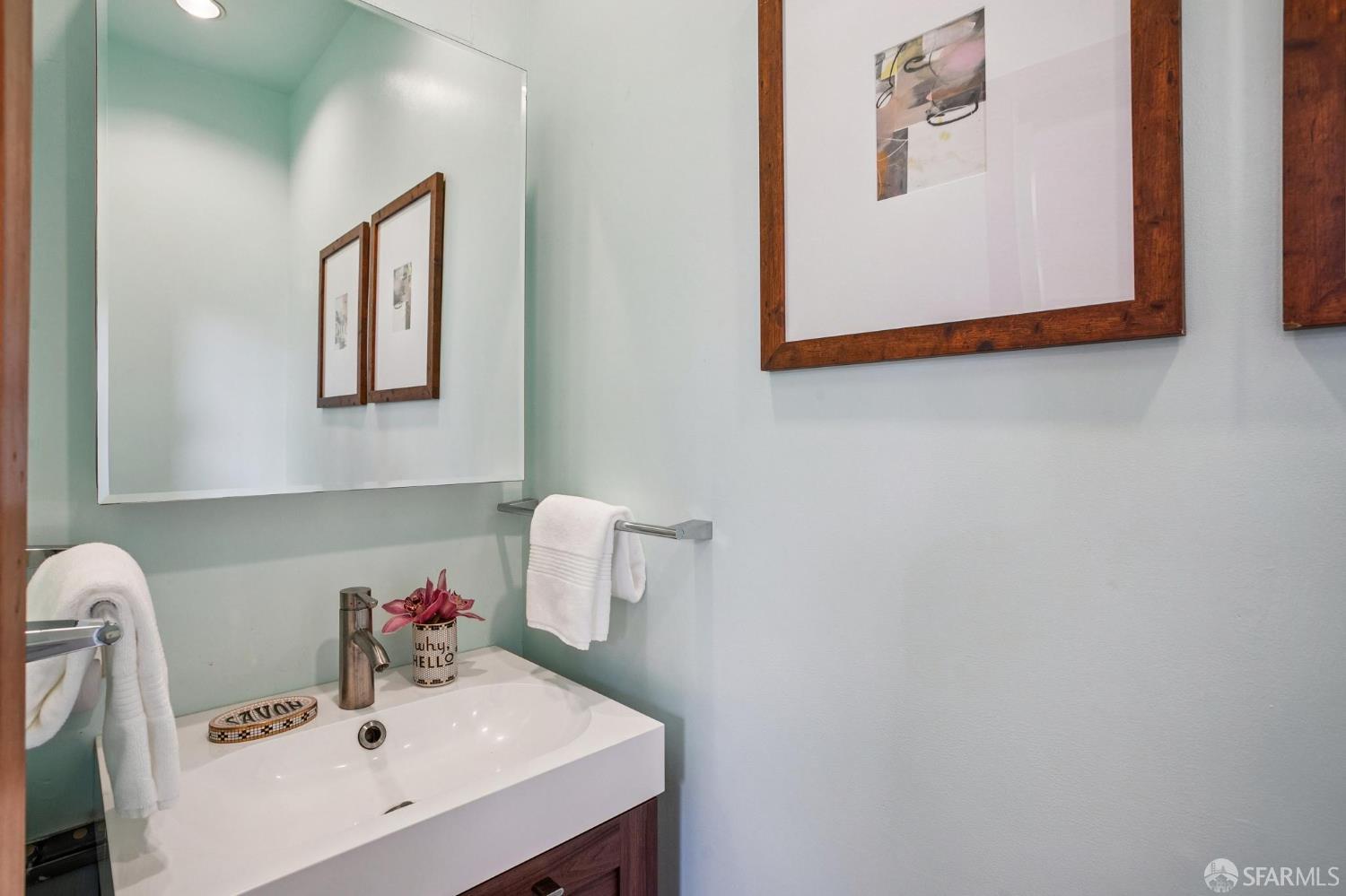 Detail Gallery Image 30 of 68 For 1556 Revere Ave, San Francisco,  CA 94124 - 5 Beds | 3 Baths