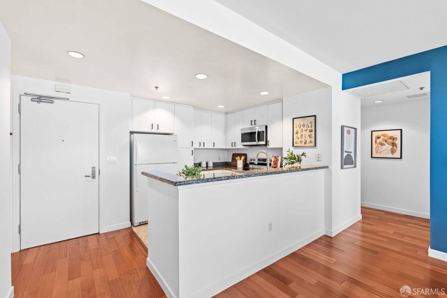 Detail Gallery Image 9 of 65 For 250 King St #514,  San Francisco,  CA 94107 - 1 Beds | 1 Baths