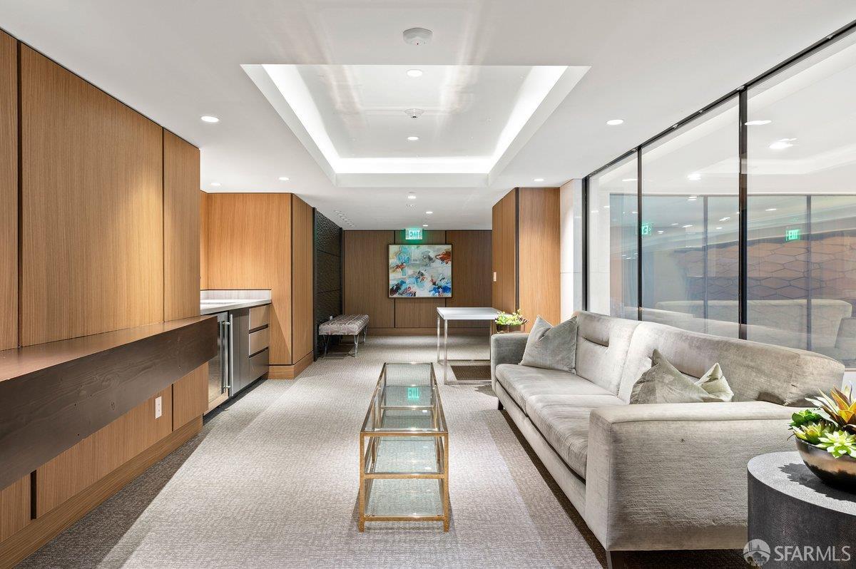 Photo #42: 426105815 Listing: Photo #42