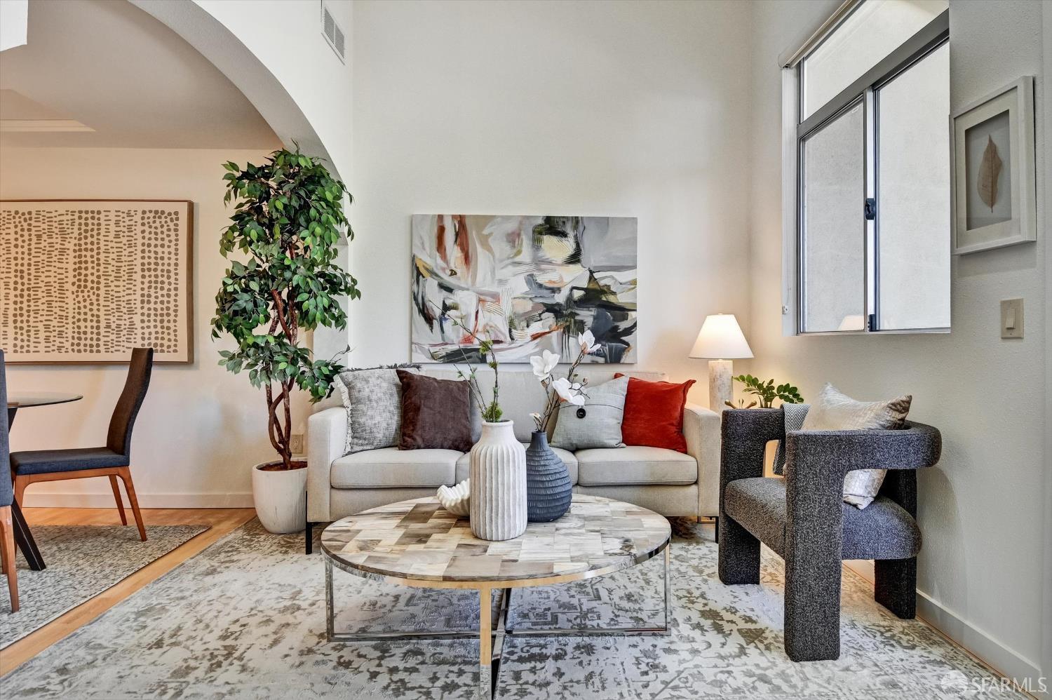 Detail Gallery Image 7 of 36 For 425 28th St #202A,  Oakland,  CA 94609 - 1 Beds | 1/1 Baths