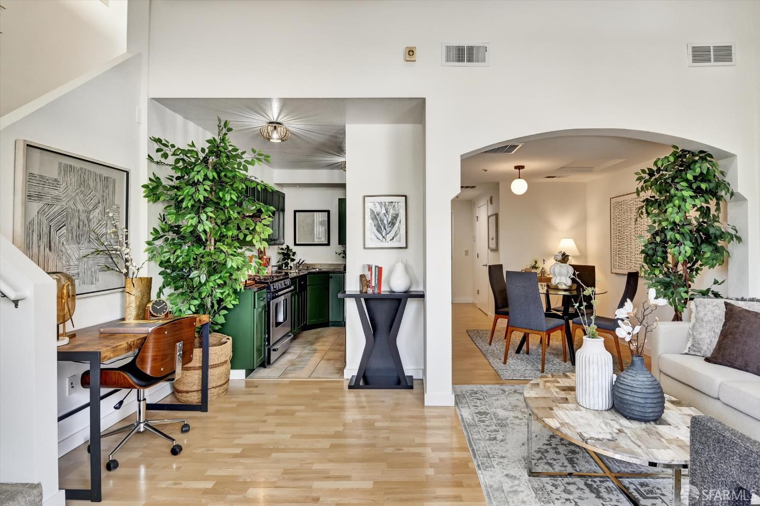 Detail Gallery Image 9 of 36 For 425 28th St #202A,  Oakland,  CA 94609 - 1 Beds | 1/1 Baths