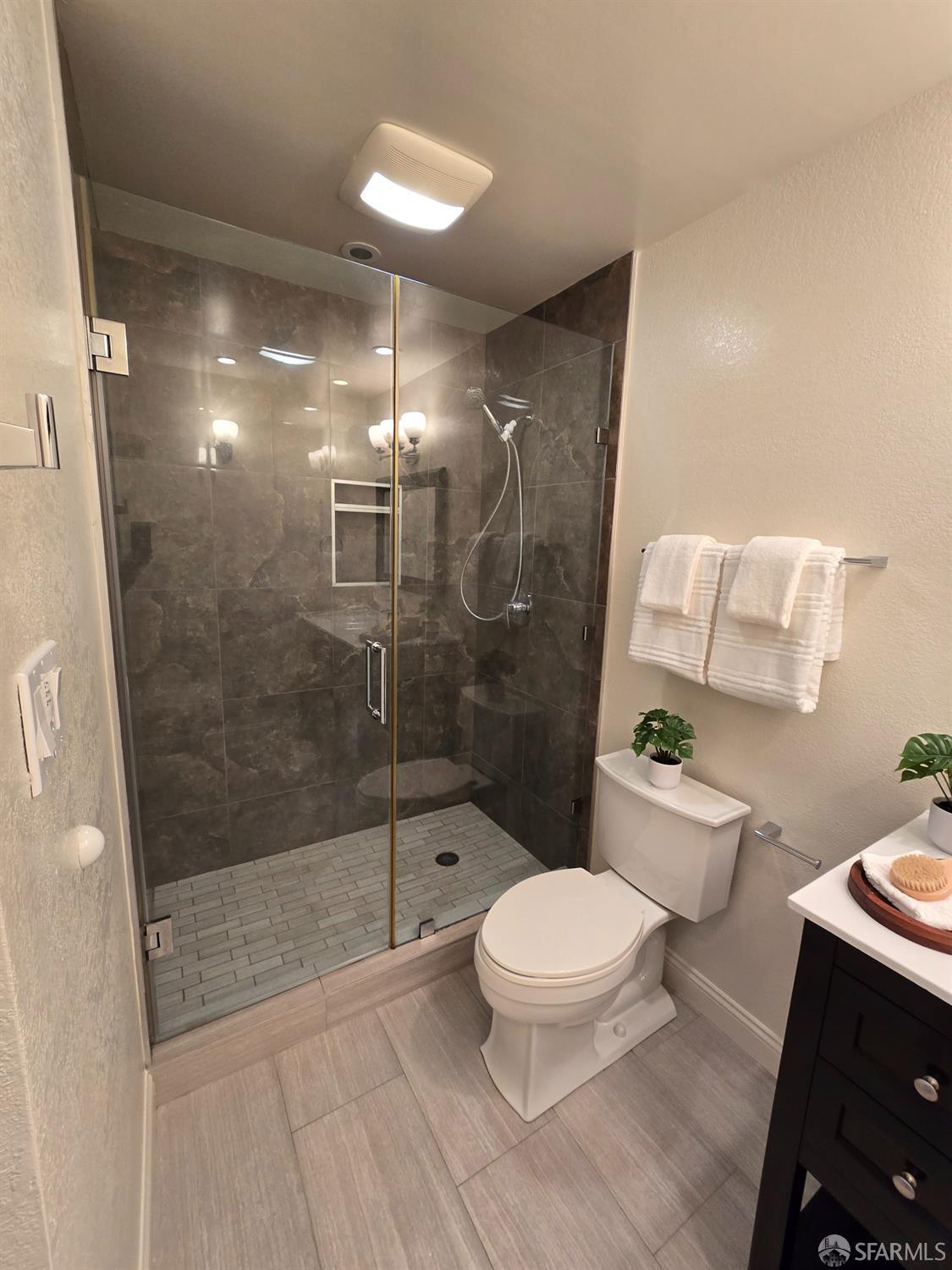 Detail Gallery Image 15 of 27 For 1171 Compass Ln #209,  Foster City,  CA 94404 - 2 Beds | 2 Baths