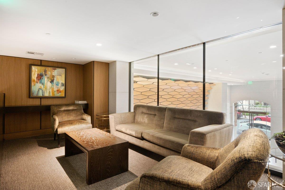 Photo #43: 426105815 Listing: Photo #43