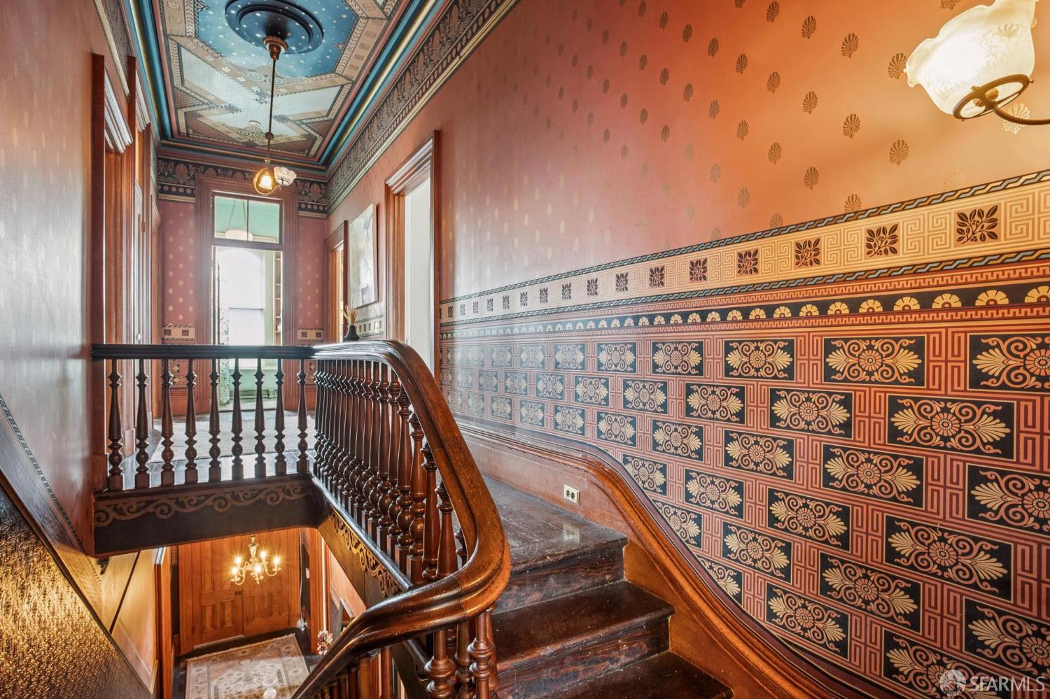 Detail Gallery Image 31 of 68 For 1556 Revere Ave, San Francisco,  CA 94124 - 5 Beds | 3 Baths