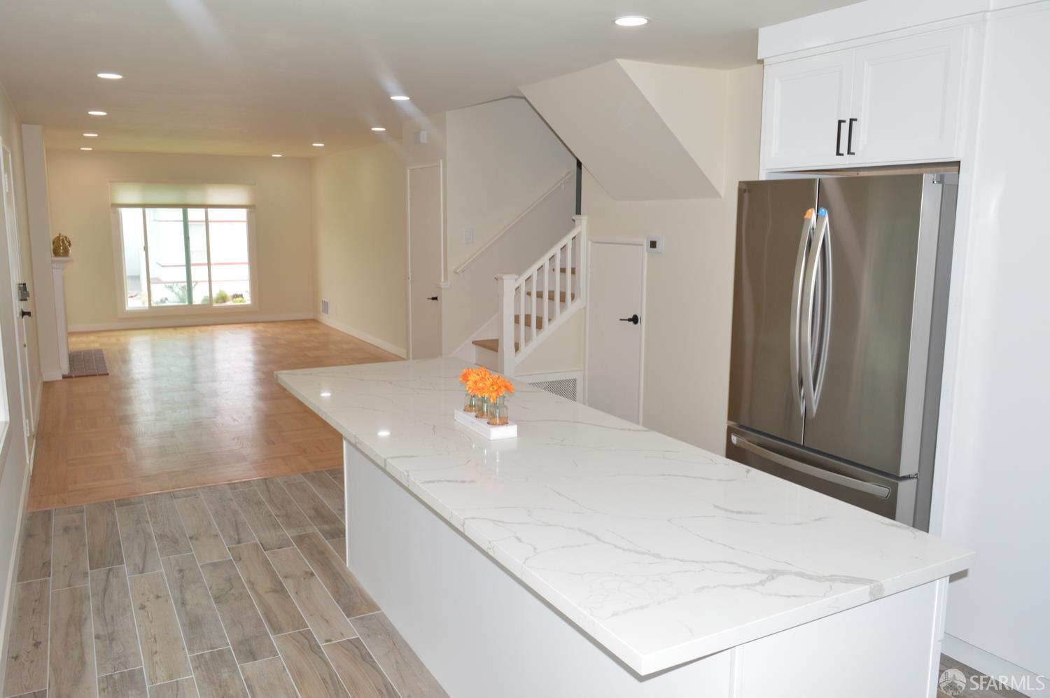 Detail Gallery Image 11 of 41 For 87 Lakemont Dr, Daly City,  CA 94015 - 3 Beds | 2 Baths