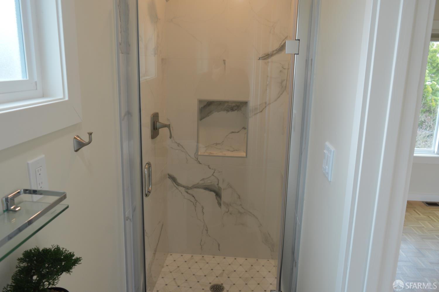 Detail Gallery Image 26 of 41 For 87 Lakemont Dr, Daly City,  CA 94015 - 3 Beds | 2 Baths