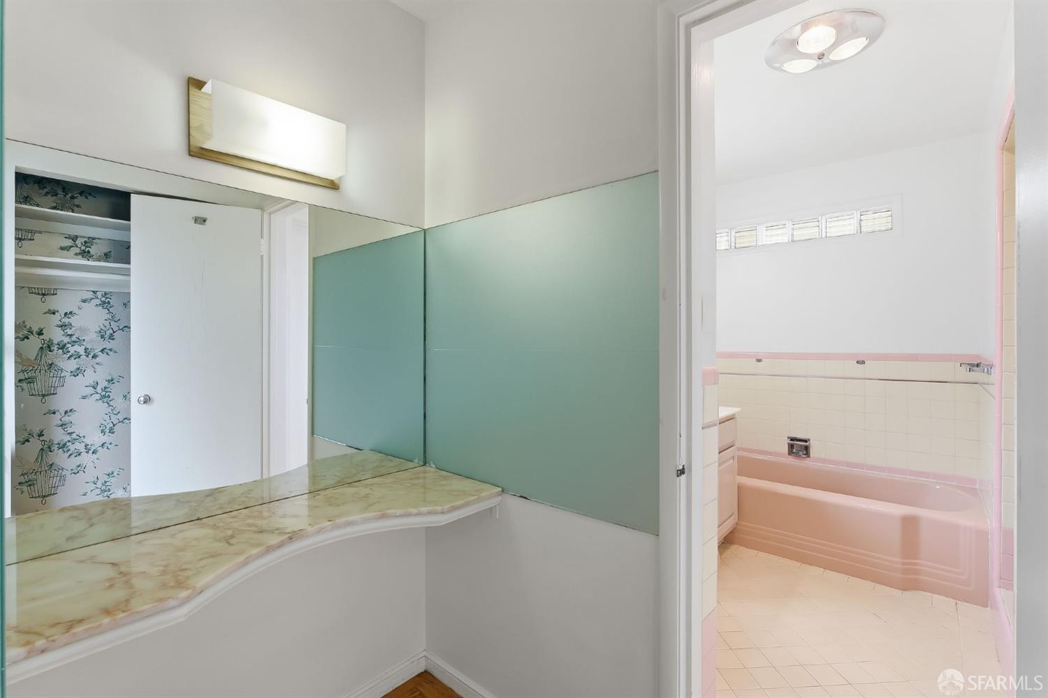 Detail Gallery Image 17 of 40 For 98 Lake Forest Dr, Daly City,  CA 94015 - 3 Beds | 2 Baths