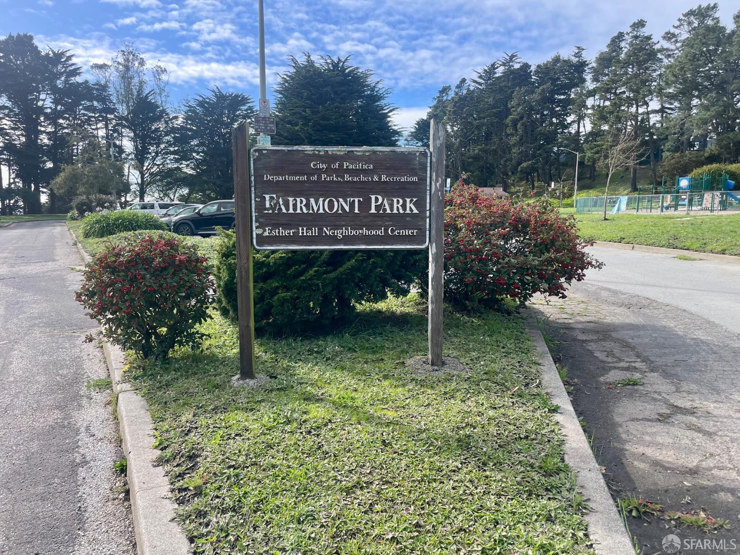 Detail Gallery Image 48 of 55 For 635 Parkview Cir, Pacifica,  CA 94044 - 4 Beds | 2 Baths