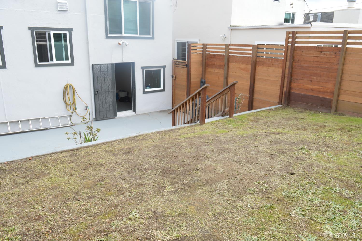 Detail Gallery Image 35 of 41 For 87 Lakemont Dr, Daly City,  CA 94015 - 3 Beds | 2 Baths