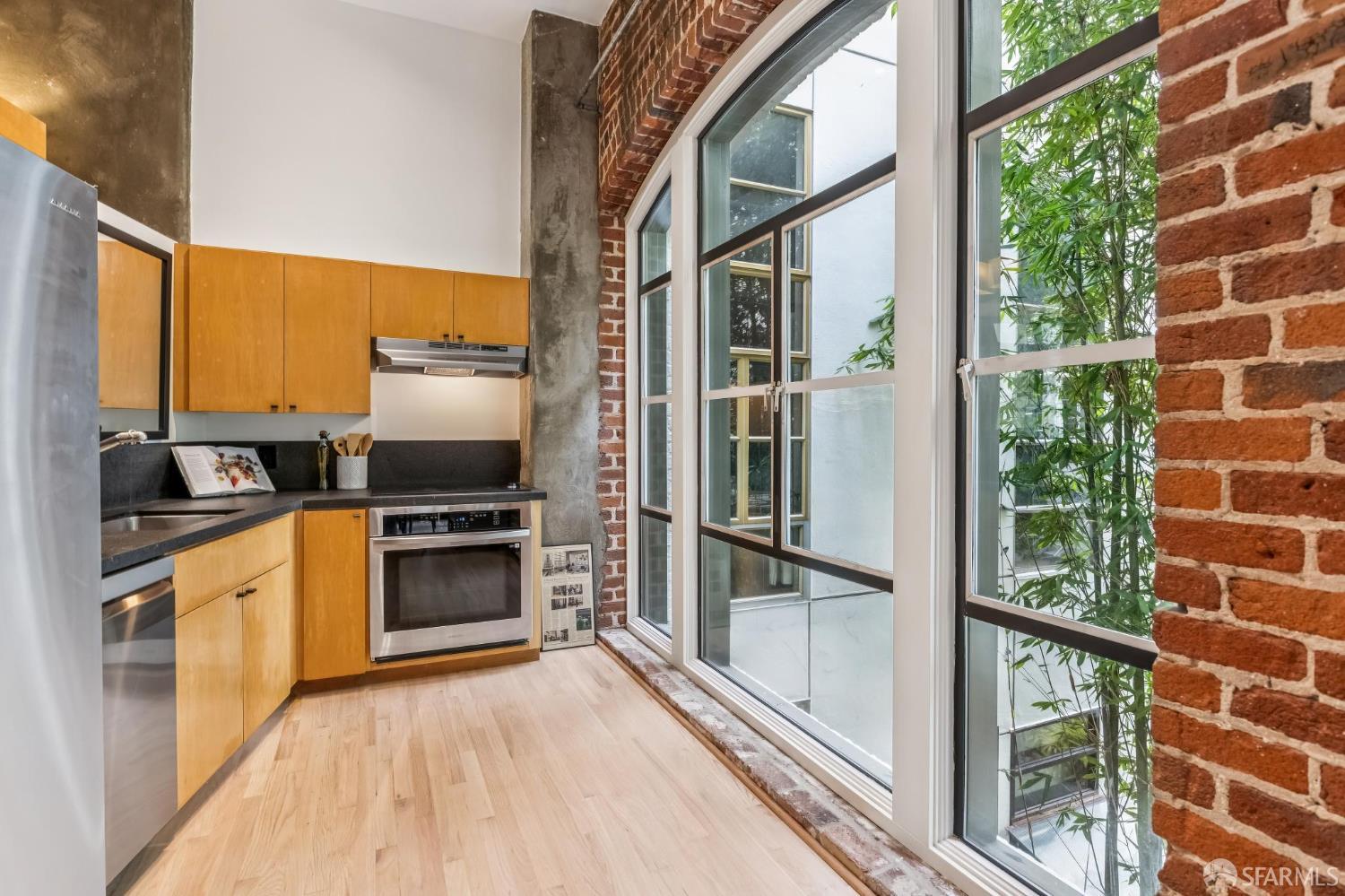 Photo #14: 425022753 Listing: Photo #14