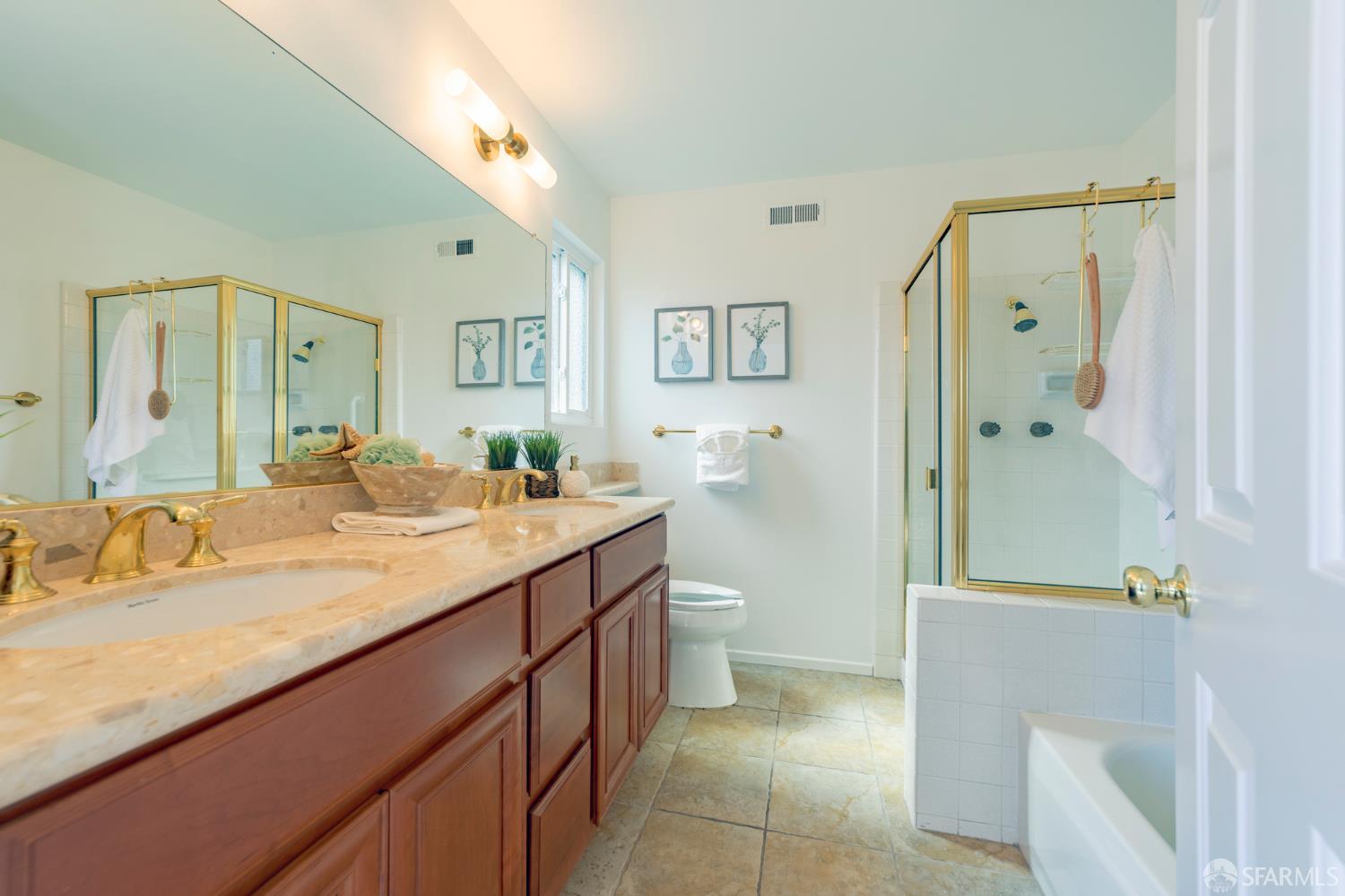 Detail Gallery Image 15 of 31 For 267 Ennismore Ct, Alameda,  CA 94502 - 3 Beds | 2 Baths
