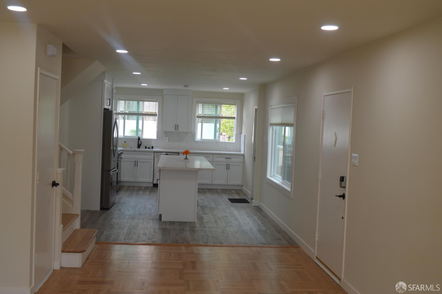 Detail Gallery Image 7 of 41 For 87 Lakemont Dr, Daly City,  CA 94015 - 3 Beds | 2 Baths