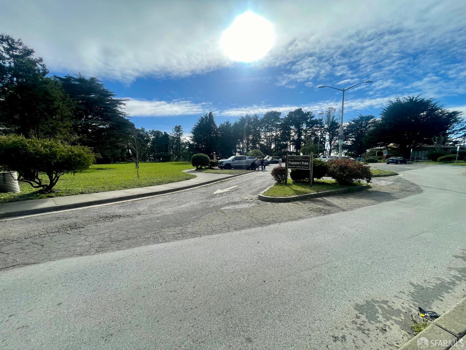 Detail Gallery Image 51 of 55 For 635 Parkview Cir, Pacifica,  CA 94044 - 4 Beds | 2 Baths