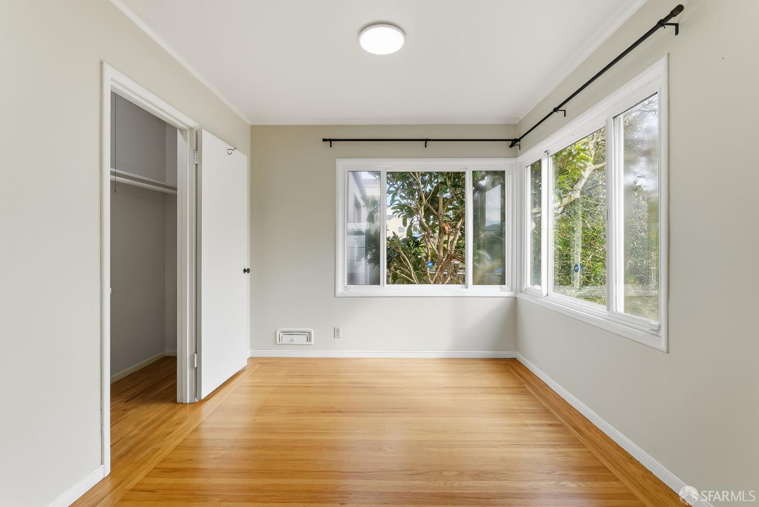 Detail Gallery Image 15 of 40 For 98 Lake Forest Dr, Daly City,  CA 94015 - 3 Beds | 2 Baths