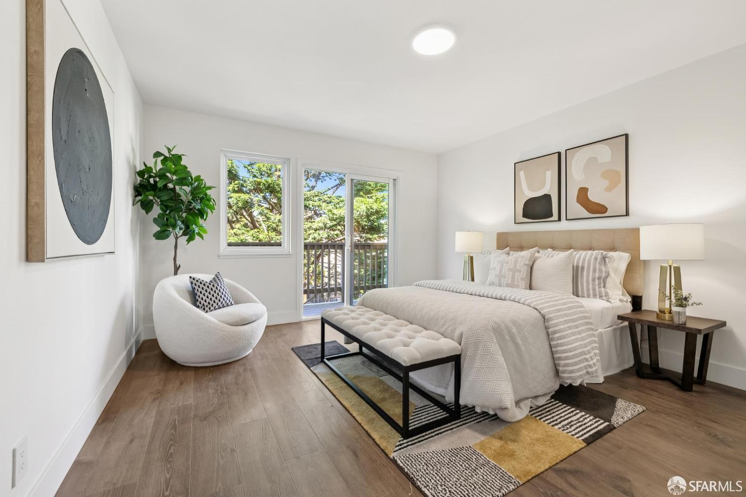 Detail Gallery Image 14 of 27 For 118 Ortega St, San Francisco,  CA 94122 - 4 Beds | 3 Baths