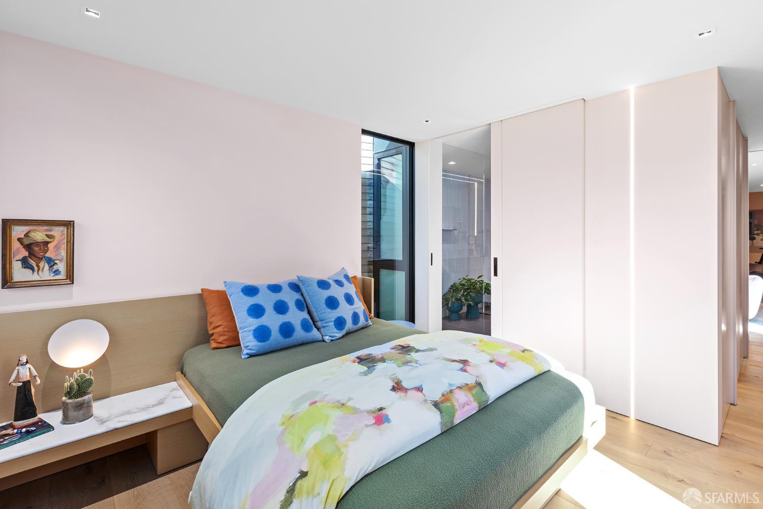 Detail Gallery Image 71 of 99 For 335 Diamond St, San Francisco,  CA 94114 - 2 Beds | 3 Baths