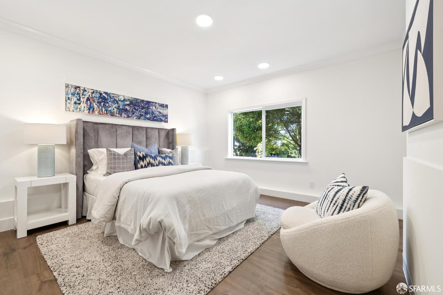 Detail Gallery Image 21 of 27 For 118 Ortega St, San Francisco,  CA 94122 - 4 Beds | 3 Baths