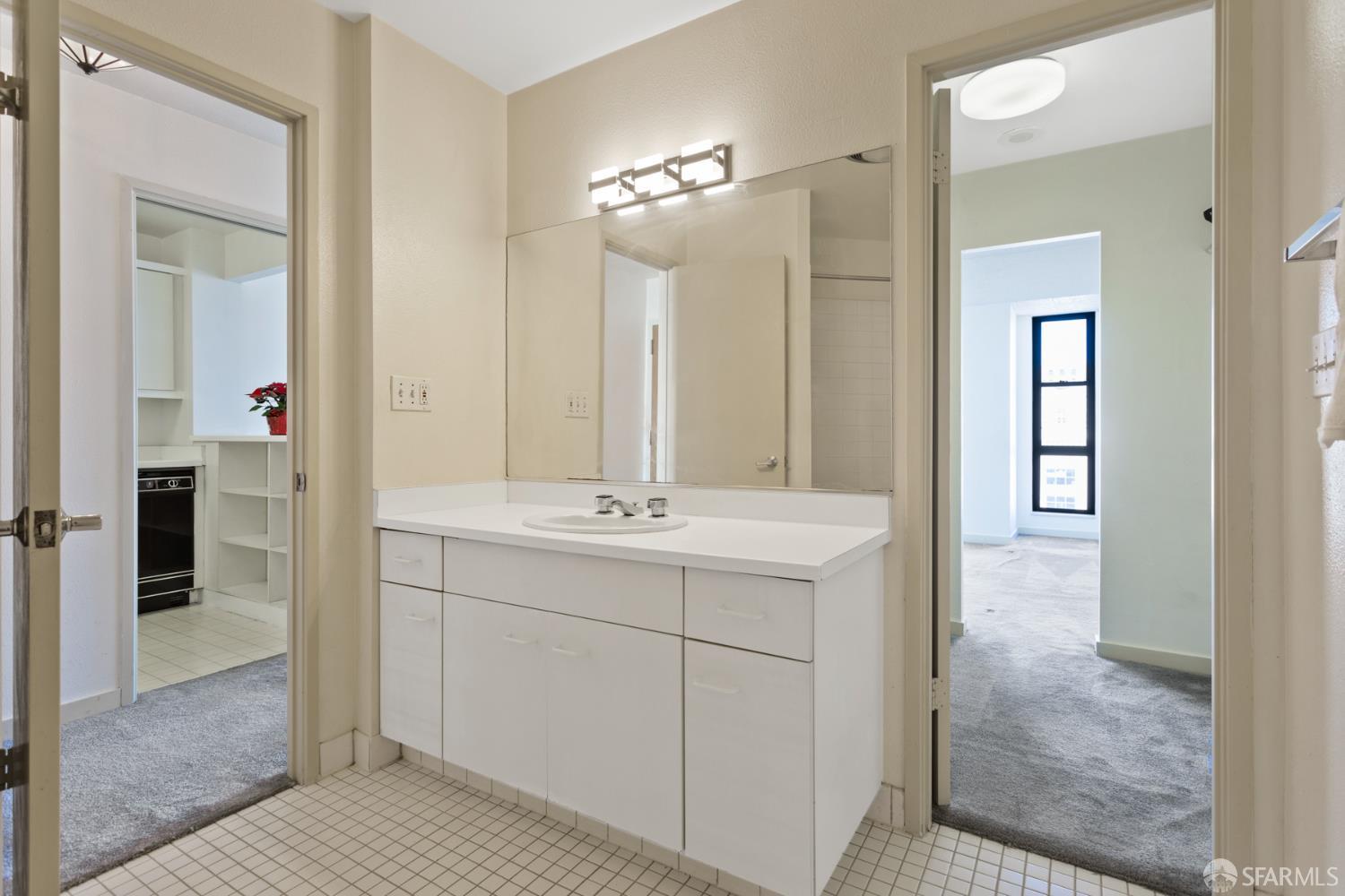 Detail Gallery Image 7 of 12 For 1 Daniel Burnham Ct #617,  San Francisco,  CA 94109 - 0 Beds | 1 Baths