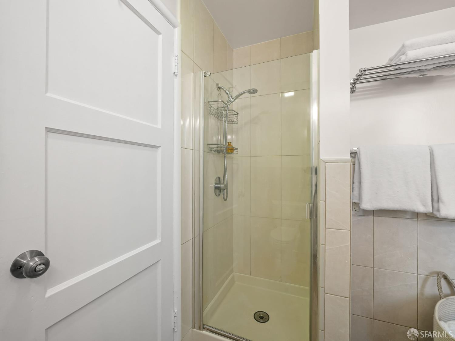 Detail Gallery Image 15 of 37 For 3427 Lincoln Way, San Francisco,  CA 94122 - – Beds | – Baths