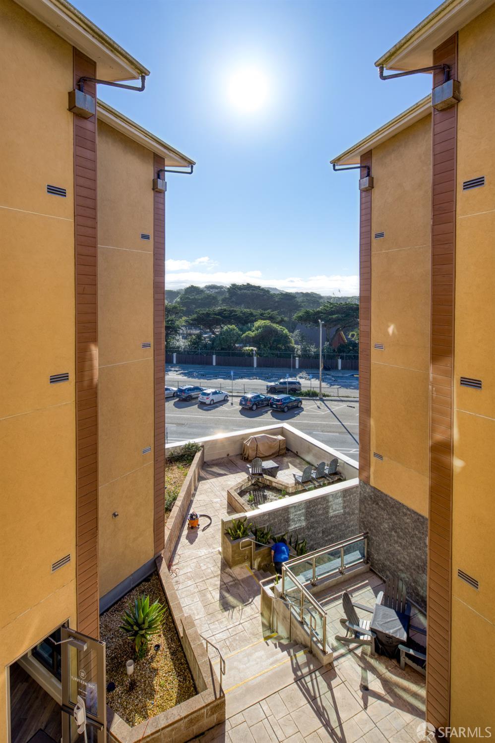 Detail Gallery Image 43 of 83 For 3535 Wawona St, San Francisco,  CA 94116 - – Beds | – Baths