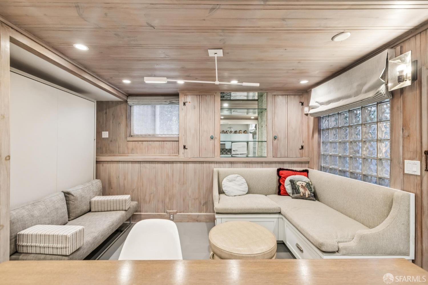 Detail Gallery Image 27 of 59 For 1262 Sacramento St, San Francisco,  CA 94108 - – Beds | – Baths