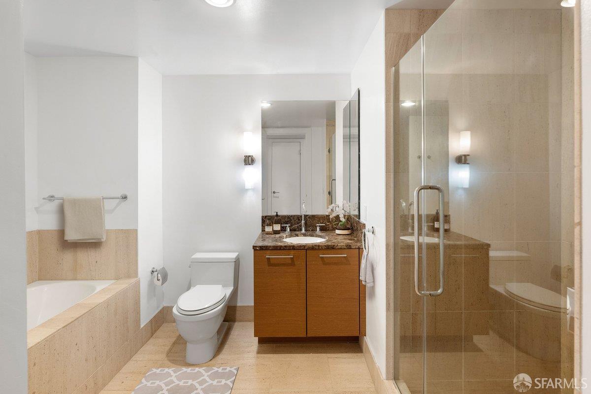 Photo #21: 426103475 Listing: Photo #21