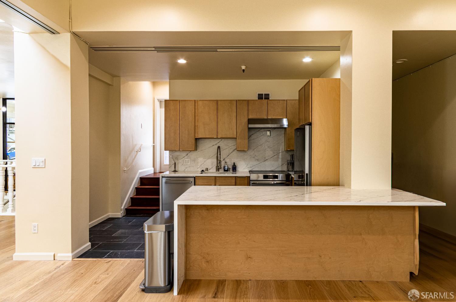 Detail Gallery Image 10 of 30 For 1234 Grant Ave, San Francisco,  CA 94133 - – Beds | – Baths