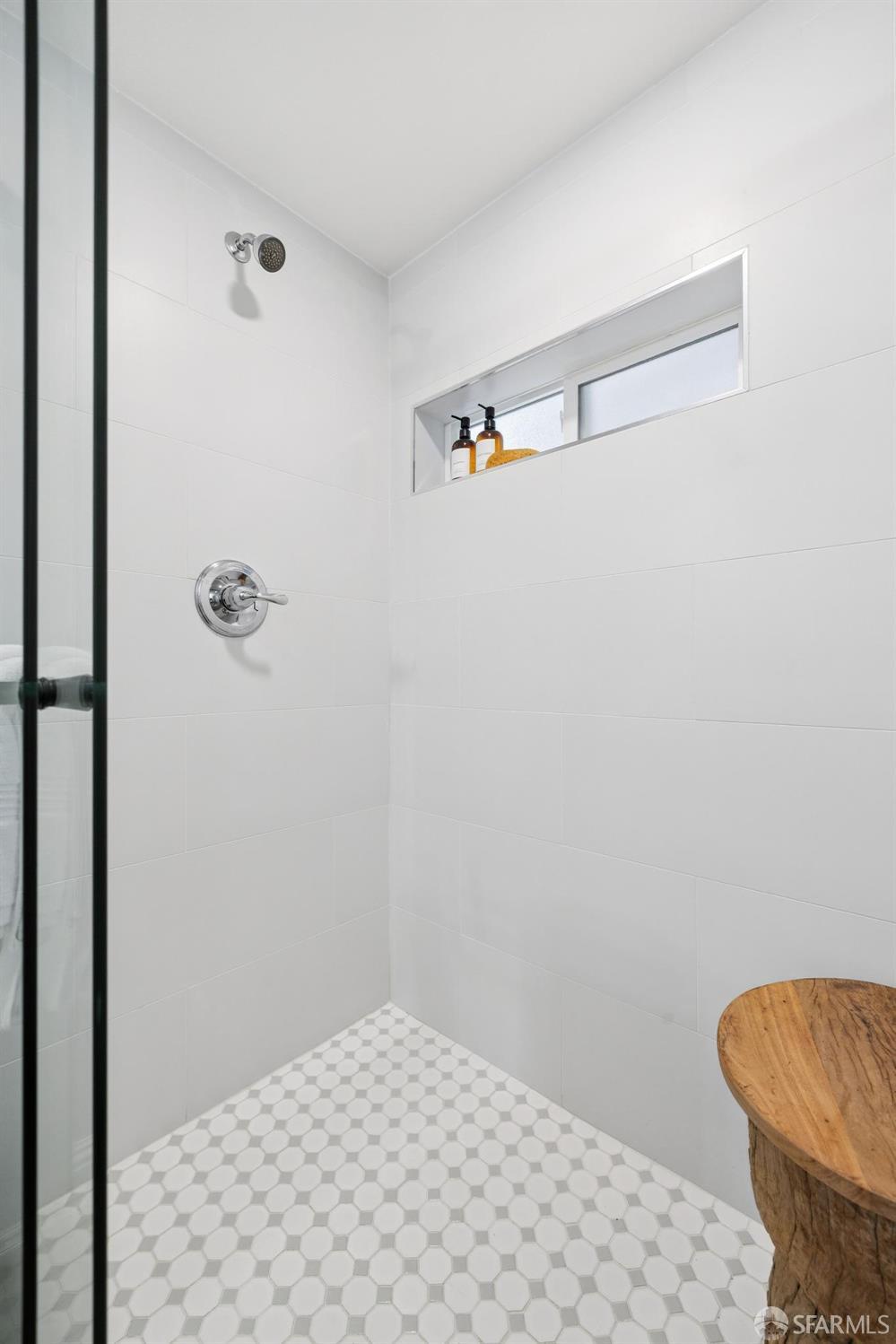 Detail Gallery Image 36 of 83 For 3369 Cesar Chavez St, San Francisco,  CA 94110 - 4 Beds | 4 Baths