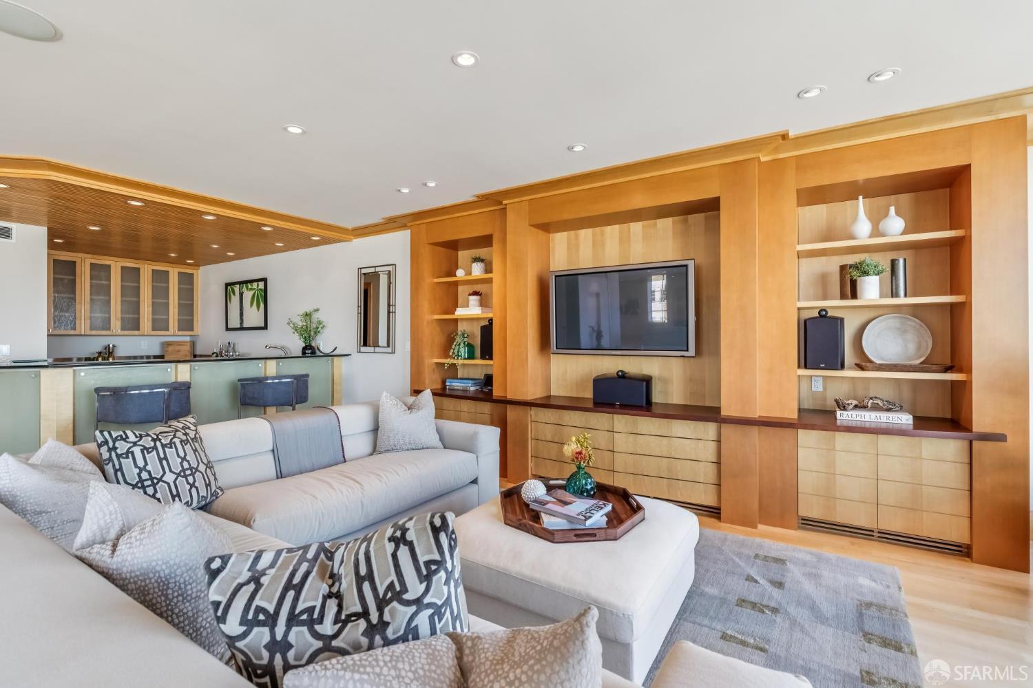 Photo #14: 426106208 Listing: Photo #14