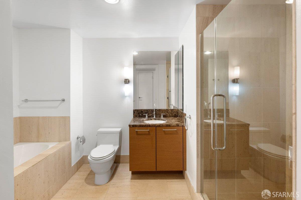 Photo #22: 426103475 Listing: Photo #22