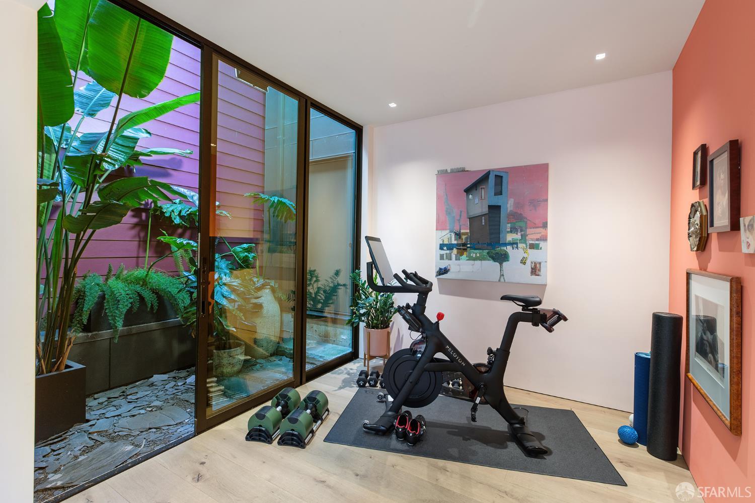 Detail Gallery Image 67 of 99 For 335 Diamond St, San Francisco,  CA 94114 - 2 Beds | 3 Baths