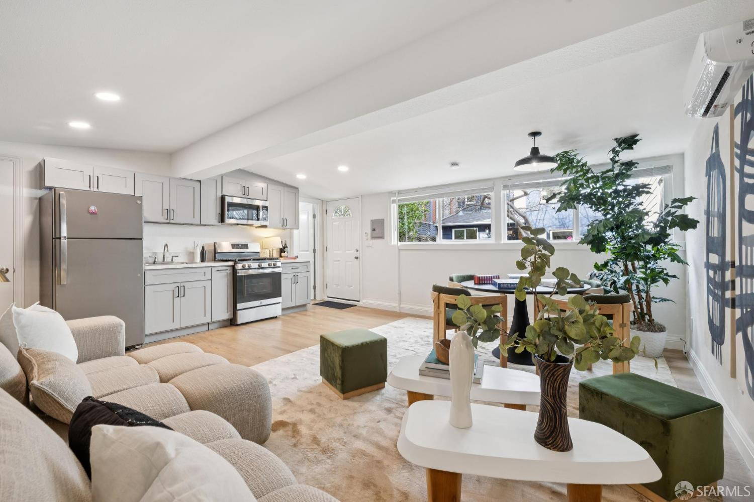 Detail Gallery Image 51 of 83 For 3369 Cesar Chavez St, San Francisco,  CA 94110 - 4 Beds | 4 Baths