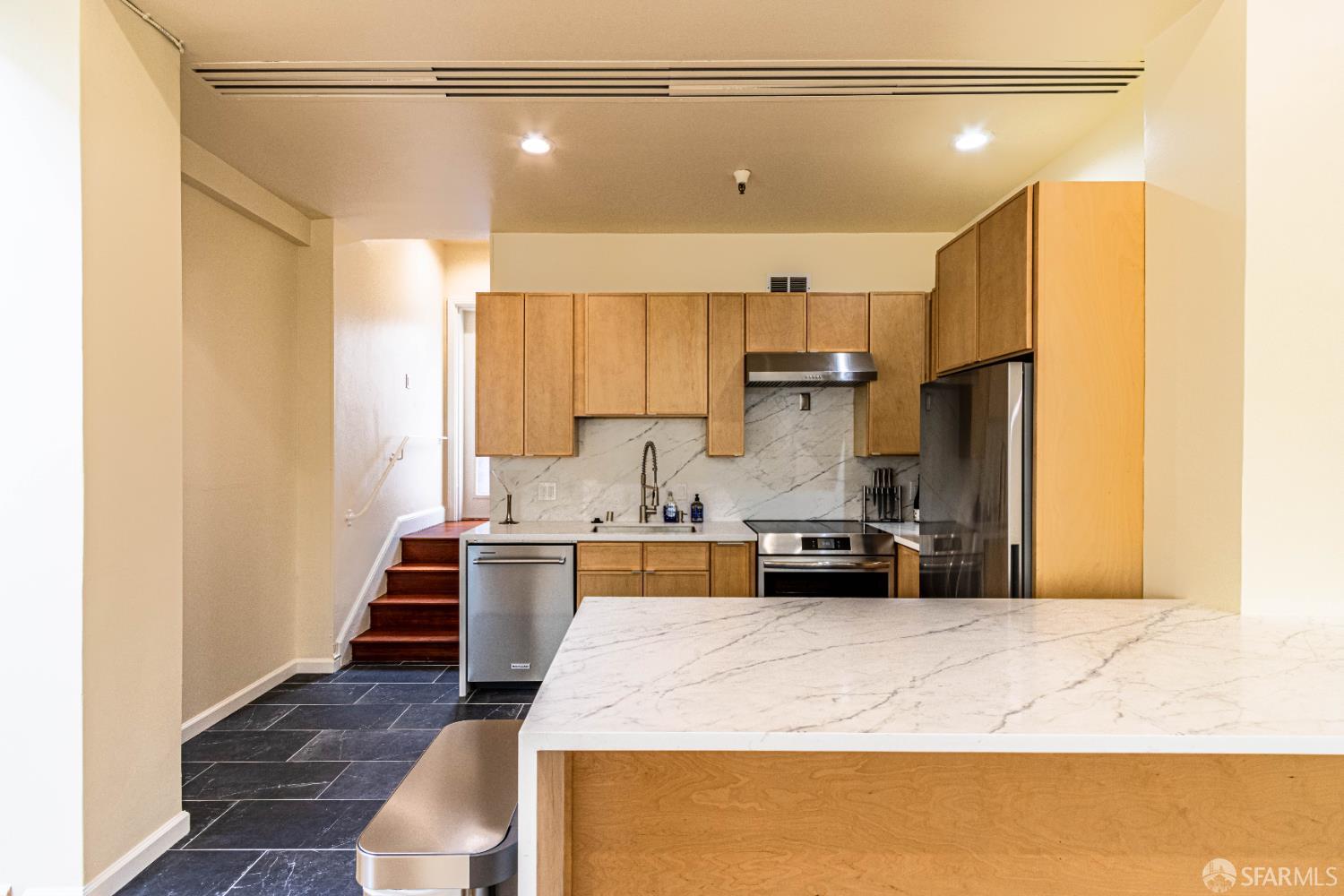 Detail Gallery Image 9 of 30 For 1234 Grant Ave, San Francisco,  CA 94133 - – Beds | – Baths