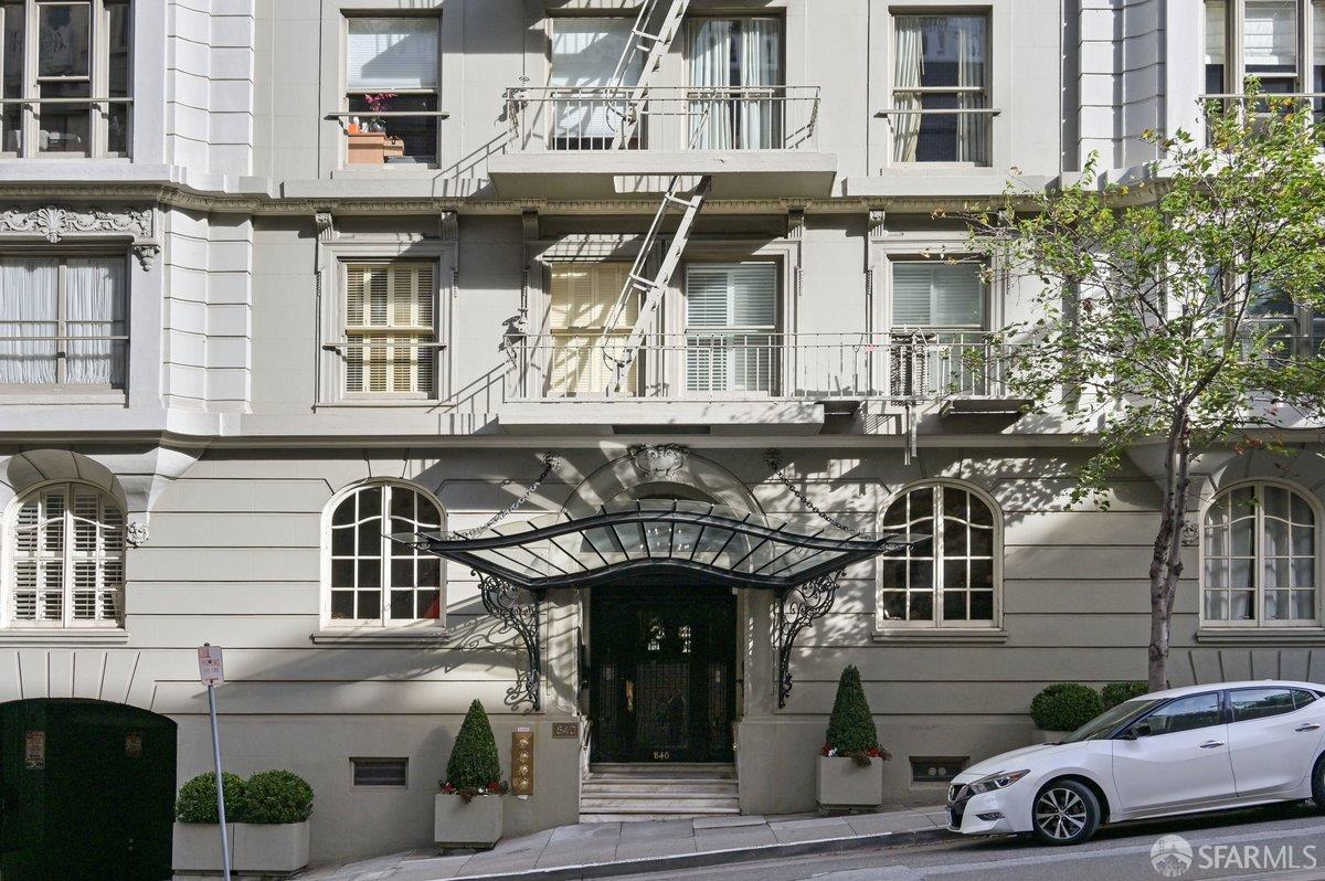 Photo #34: 426105983 Listing: Photo #34