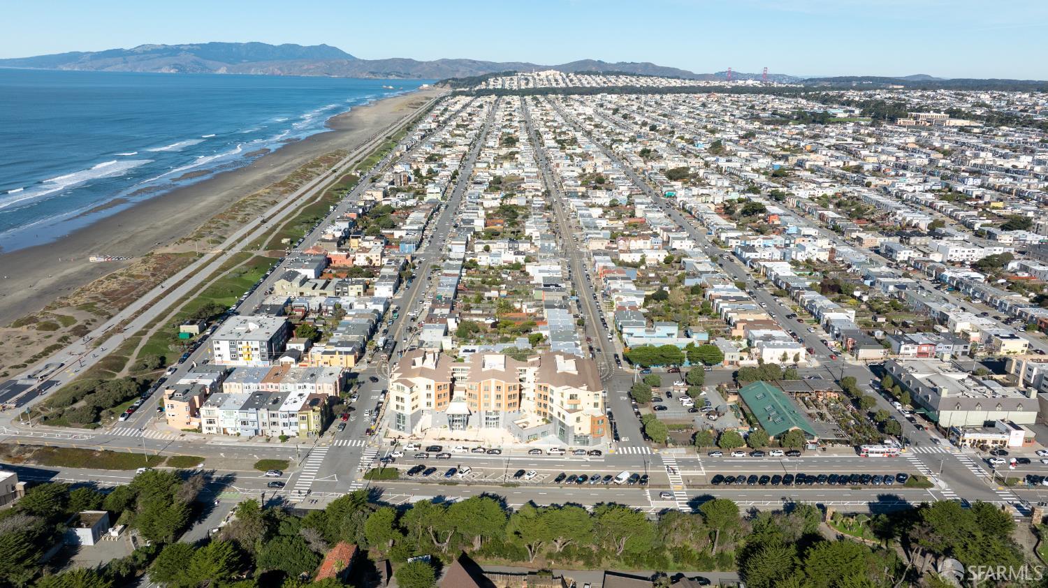 Detail Gallery Image 5 of 83 For 3535 Wawona St, San Francisco,  CA 94116 - – Beds | – Baths