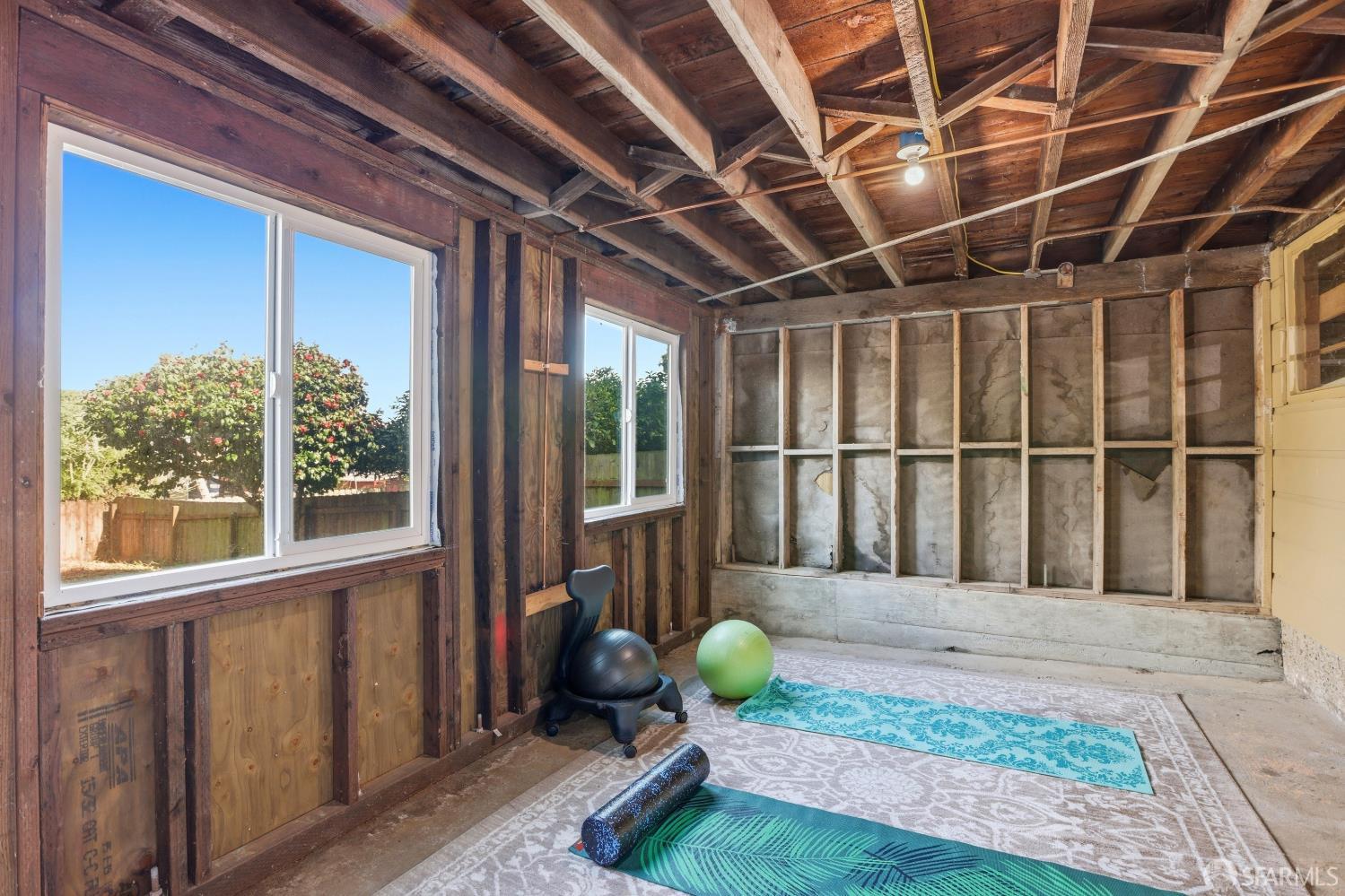 Detail Gallery Image 38 of 44 For 28 Shakespeare St, Daly City,  CA 94014 - 4 Beds | 3 Baths