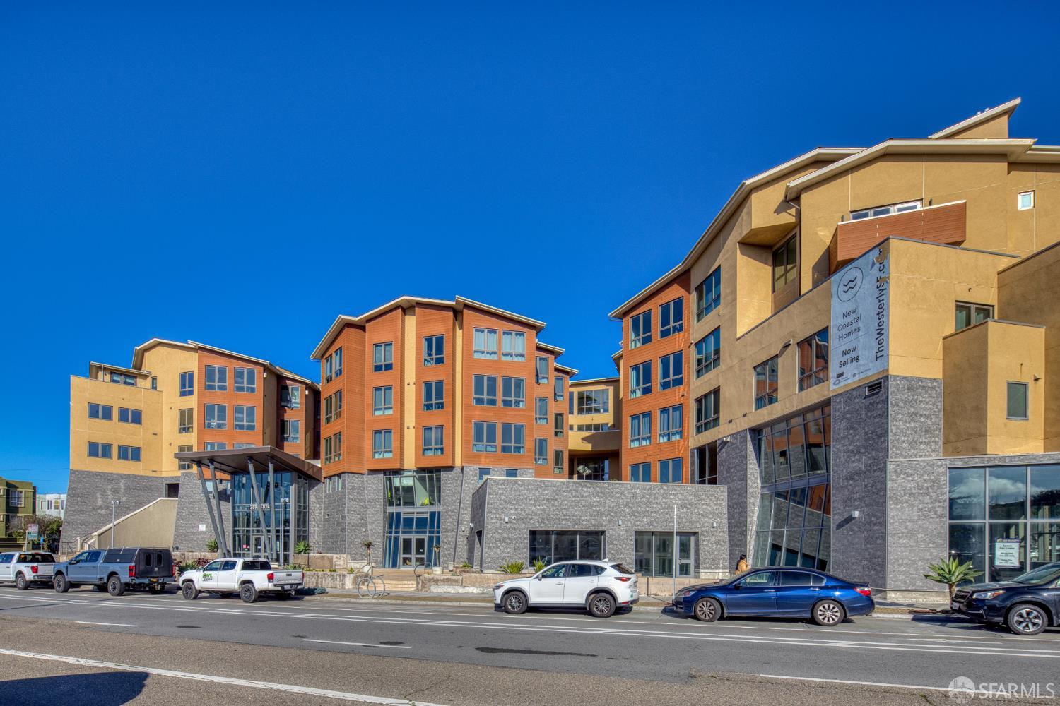 Detail Gallery Image 17 of 83 For 3535 Wawona St, San Francisco,  CA 94116 - – Beds | – Baths