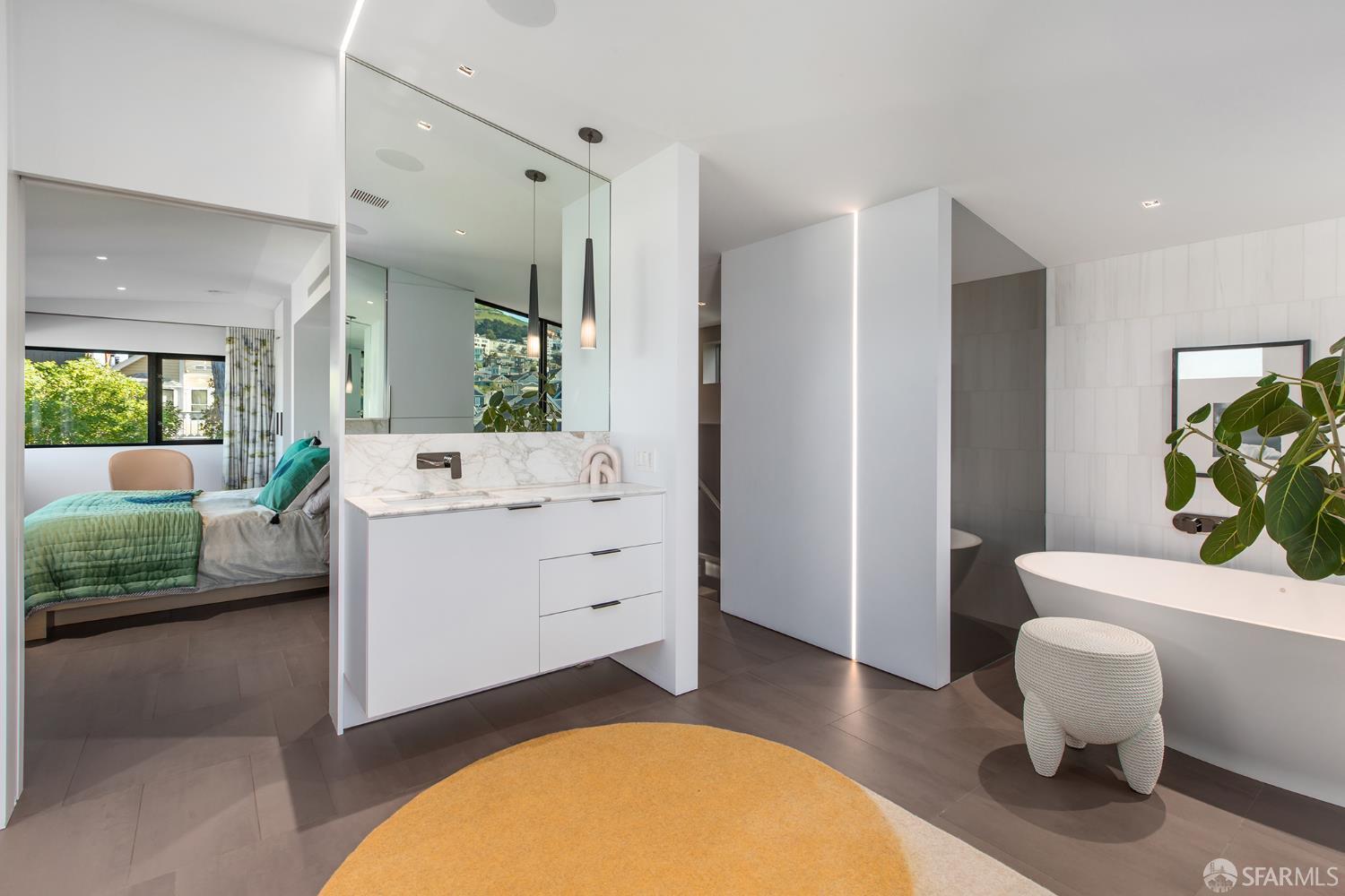 Detail Gallery Image 51 of 99 For 335 Diamond St, San Francisco,  CA 94114 - 2 Beds | 3 Baths