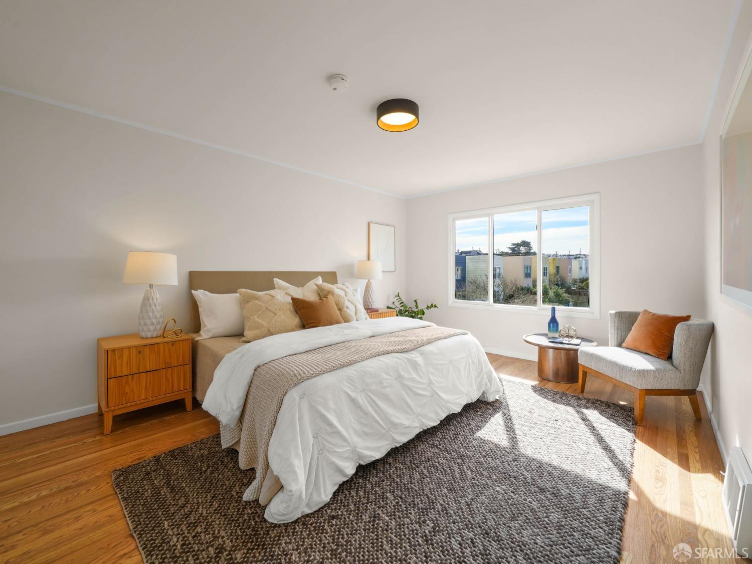 Detail Gallery Image 16 of 37 For 3427 Lincoln Way, San Francisco,  CA 94122 - – Beds | – Baths