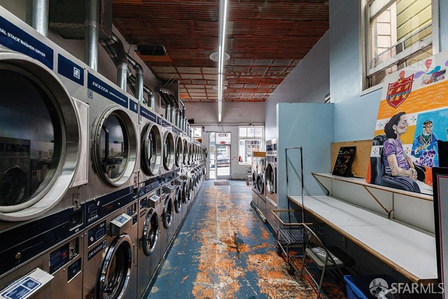 Detail Gallery Image 5 of 9 For 397 Cortland Ave, San Francisco,  CA 94110 - – Beds | – Baths