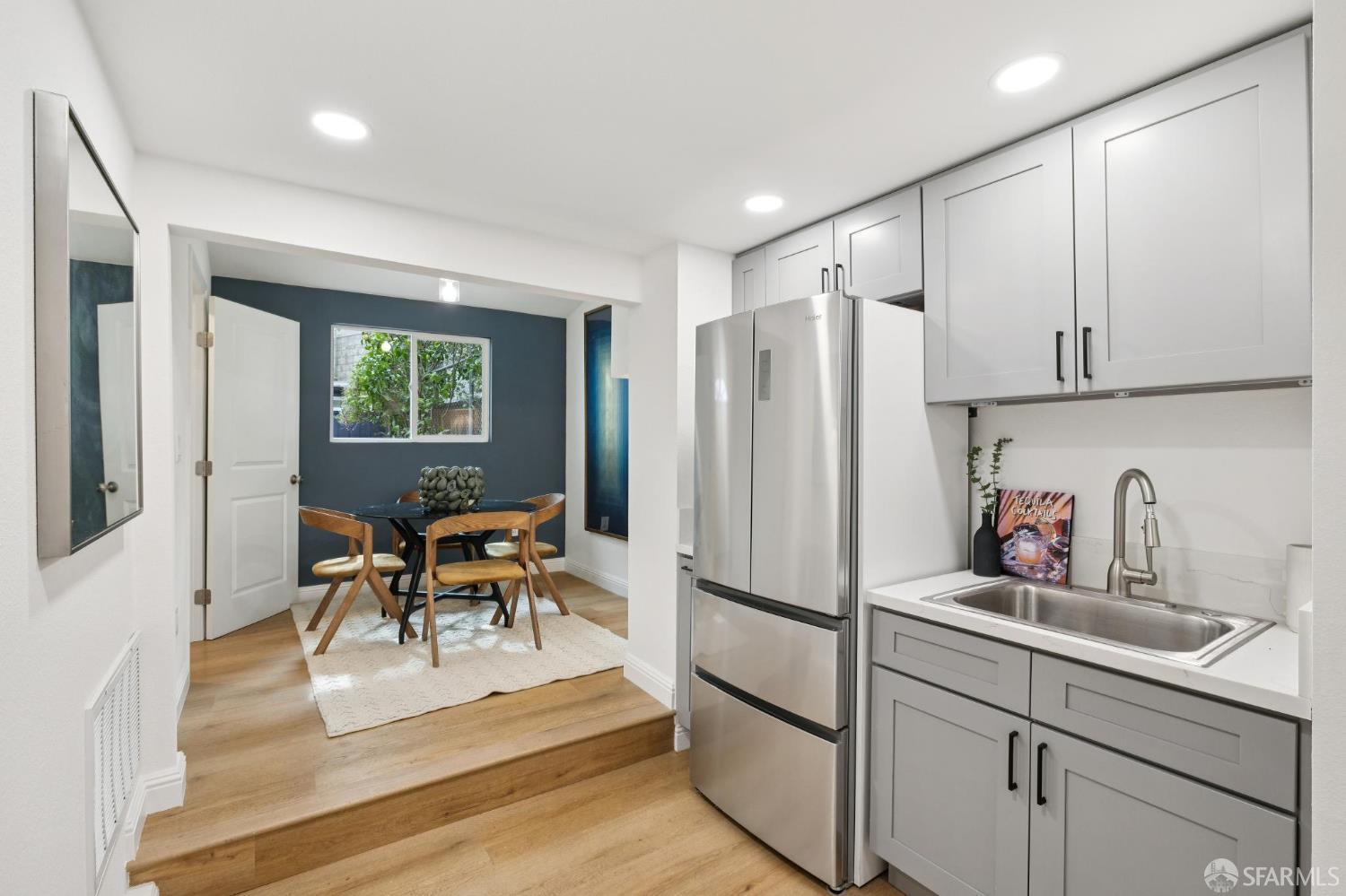 Detail Gallery Image 30 of 83 For 3369 Cesar Chavez St, San Francisco,  CA 94110 - 4 Beds | 4 Baths