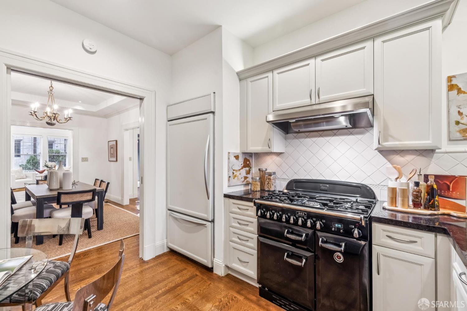 Detail Gallery Image 16 of 59 For 1262 Sacramento St, San Francisco,  CA 94108 - – Beds | – Baths