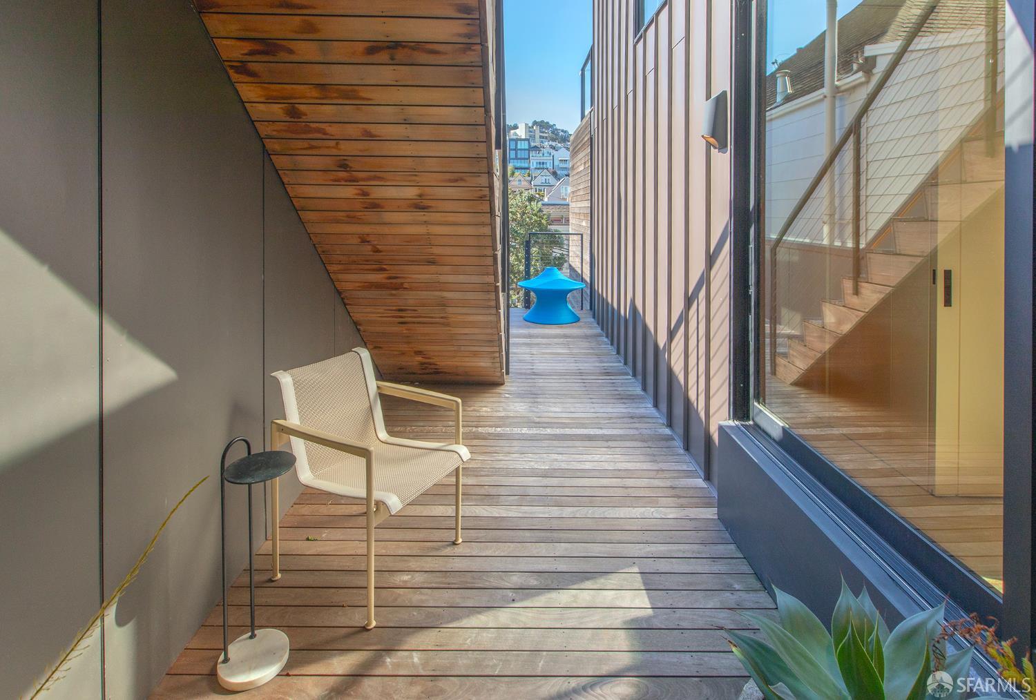 Detail Gallery Image 84 of 99 For 335 Diamond St, San Francisco,  CA 94114 - 2 Beds | 3 Baths