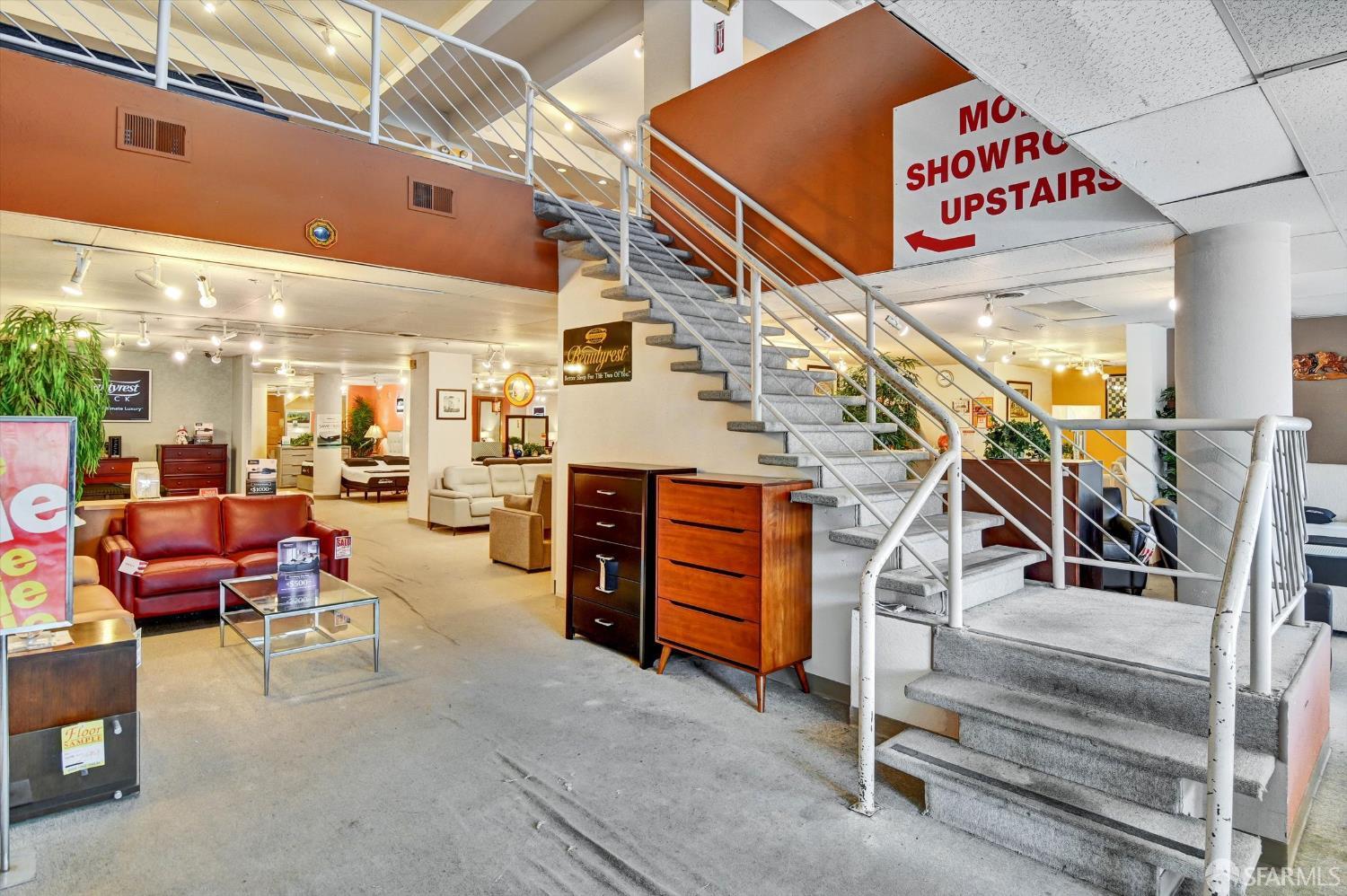 Detail Gallery Image 5 of 17 For 2929 Geary Blvd, San Francisco,  CA 94118 - – Beds | – Baths