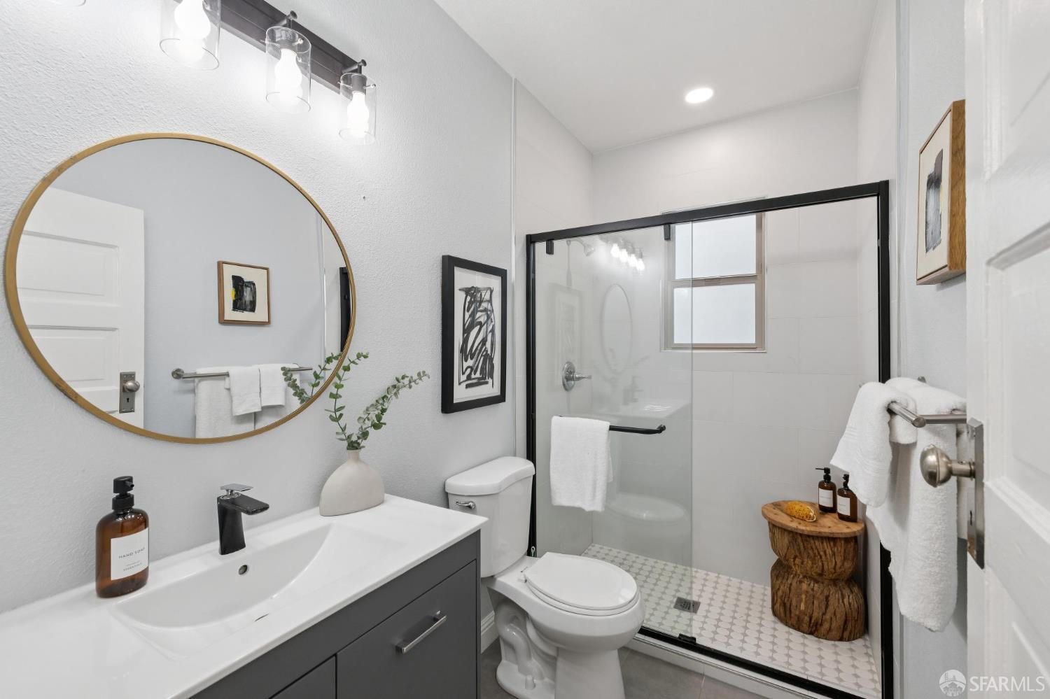 Detail Gallery Image 23 of 83 For 3369 Cesar Chavez St, San Francisco,  CA 94110 - 4 Beds | 4 Baths